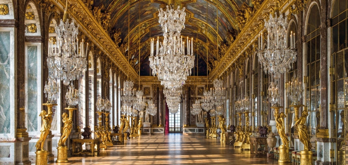 Версальский дворец открывает первый отель. Угадайте, сколько стоит ночь в Le Grand Controle.