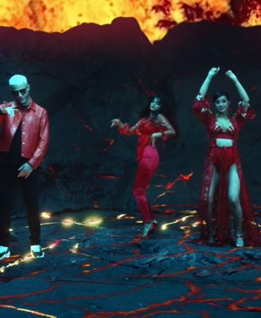Латиноамериканский Ад: новый клип DJ Snake, Cardi B, Selena Gomez и Ozuna