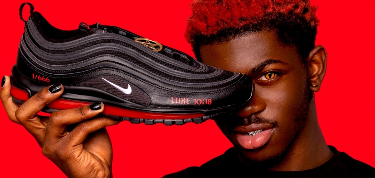 Nike подает в суд из-за 
