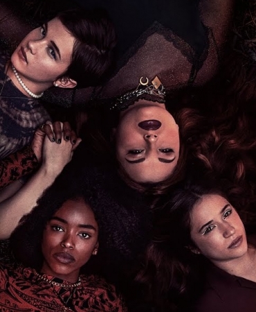 Классический фильм 90-х "Колдовство" получит продолжение на Хэллоуин: Смотрите первый трейлер