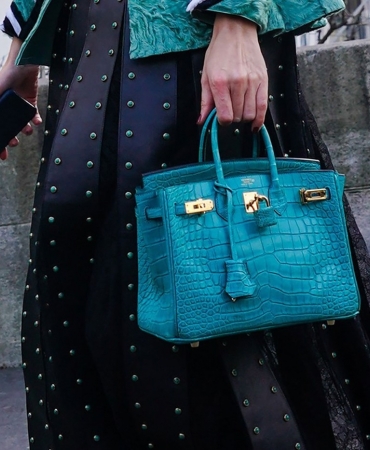Не упустите возможность купить культовые сумки Hermès, которые больше нигде не найти