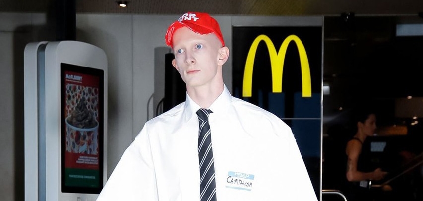 «Вільна каса!»: Vetements провели показ в McDonald's