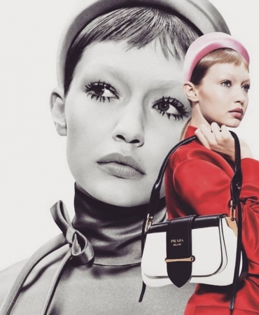 Афиши к фильмам: Джиджи Хадид в ретро-кампейне Prada
