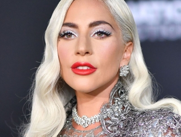 Lady Gaga представила официальный саундрек к фильму A Star Is Born