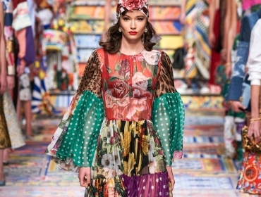 Тренд или вынужденные меры? Dolce & Gabbana представили коллекцию Spring 2021, сшитую из лоскутов