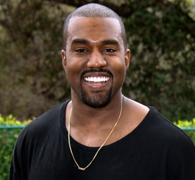 Канье Уэст и много-много травы в новом видео YNW Melly