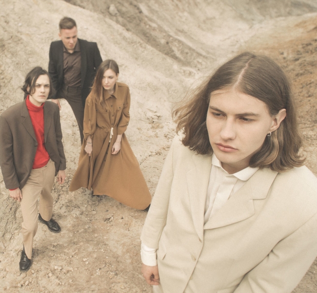 Украинские фирмачи The Elephants возвращаются с новым составом и «взрослым» альбомом