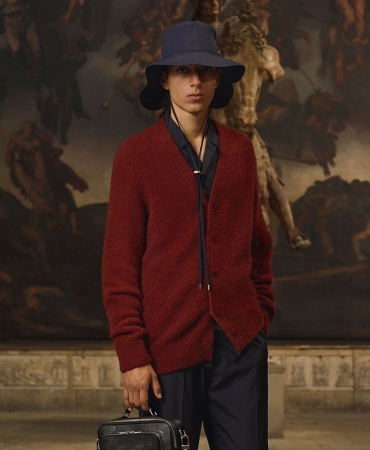 Вирджил Абло представляет неподвластные времени образы в коллекции Louis Vuitton Pre-Spring 2021