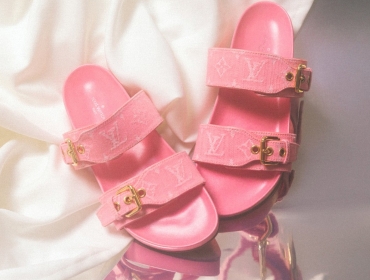Жизнь в розовых кедах: Эксклюзивная коллекция джинсовой обуви Pink Monogram от Louis Vuitton