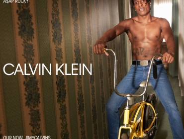 Молодые и сексуальные: Топовые звезды в новой рекламной кампании Calvin Klein