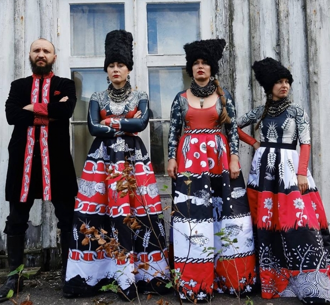 DakhaBrakha представили новое видео на песню-саундтрек «Пливе човен» к фильму «Вулкан»