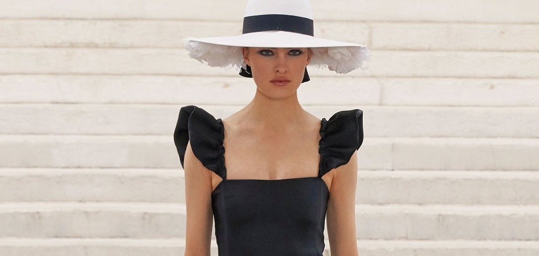 Вдохновение в картинах: Коллекция Chanel Couture FW21 - произведение искусства Виржини Виар