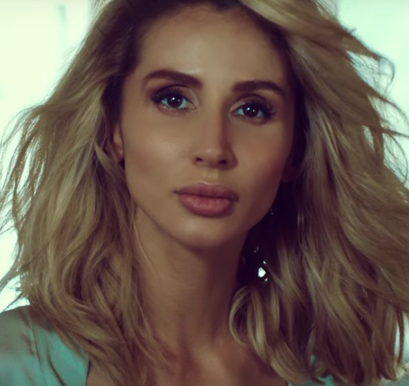 LOBODA сняла клип в культовой пустыне Андалусии