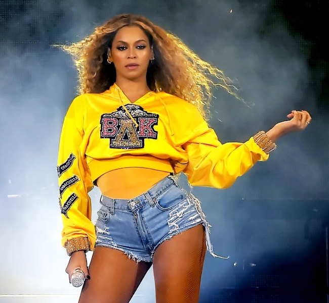 «Мне выпал шанс учить, любить и смеяться»: Трейлер трогательного документального фильма о Бейонсе