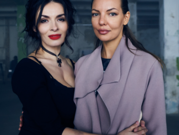 Алина Дианова и Надежда Мейхер сняли чувственное видео «Une Femme»