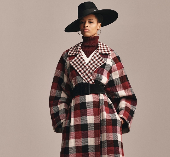 «Эйфория» для офиса: Лучшие образы лукбука коллаборации Zendaya x Tommy Hilfiger FW19