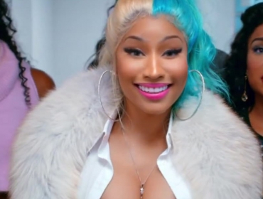 Nicki Minaj и рэпер Quavo в новом видео "She for Keeps"