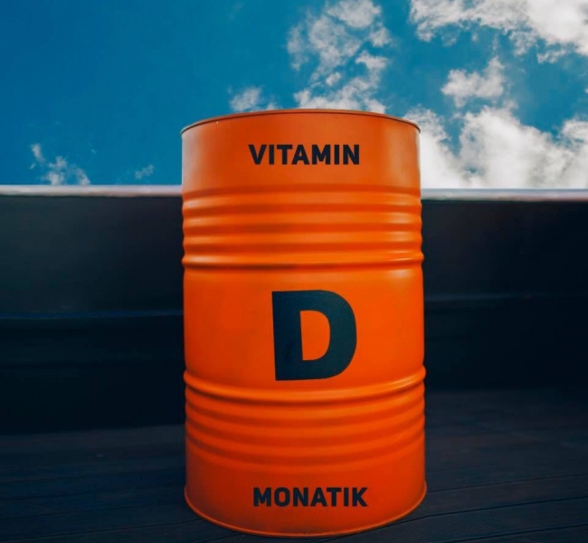 MONATIK: премьера нового видео и сингла "Vitamin D"