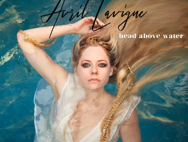 Борьба за жизнь в новой песне Avril Lavigne