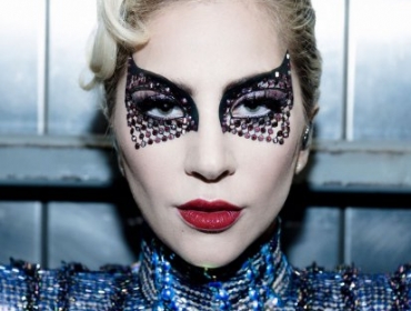 Леди Гага презентовала новое видео "John Wayne"