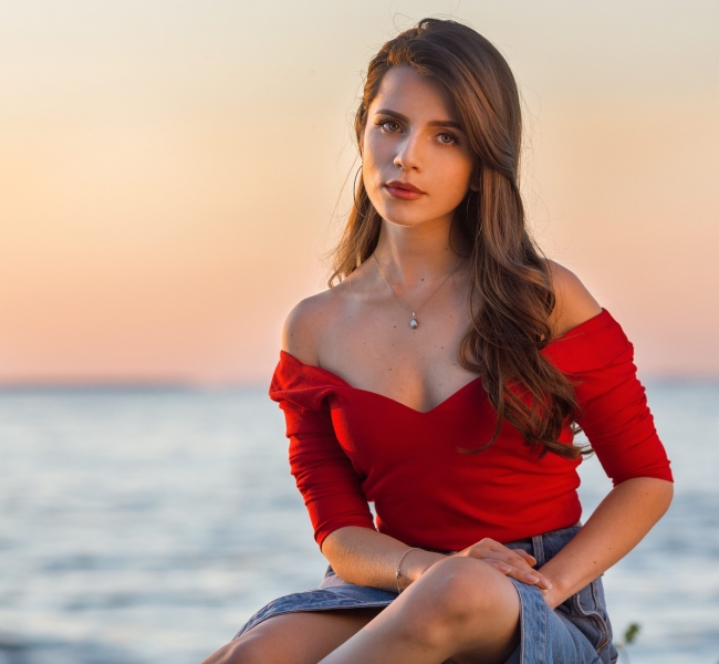 Христина Соловий представила новый трек "Шкідлива Звичка"