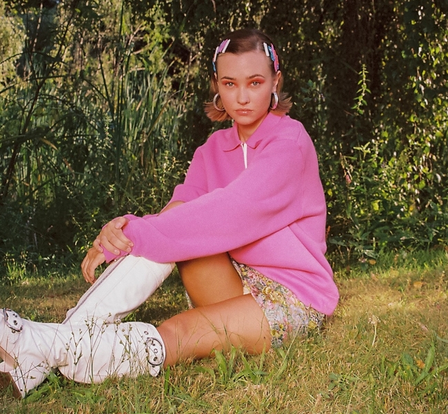 Современная Spice Girl: Ностальгический эдиториал HYPEBAE в духе 90-х и 00-х