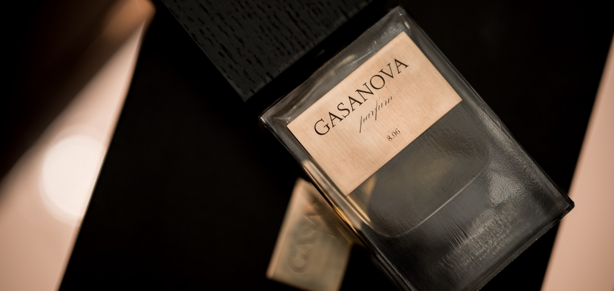 Эльвира Гасанова представила дебютную линию ароматов GASANOVA parfum. Каждый из них посвящен члену её семьи