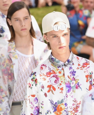 Показ Dior Homme весна-лето 2019