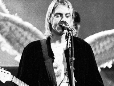 Легендарная песня Smells Like Teen Spirit группы Nirvana достигла 1 миллиарда просмотров на YouTube: Вот, что это значит для рок-музыки