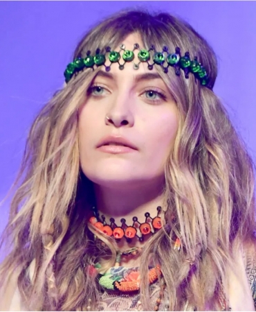 Дочь Майкла Джексона сыграла Иисуса в новом фильме. Верующие в ярости