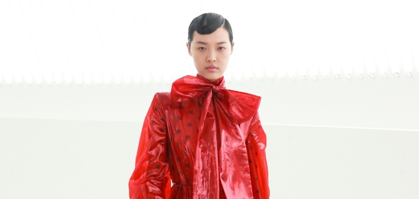 Красиво и носибельно: Fendi представили новую коллекцию в Шанхае