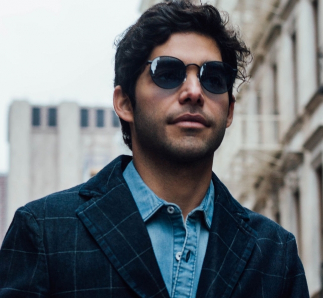 Джексон Пенн представил песню “California”, чтобы помочь в борьбе с лесными пожарами