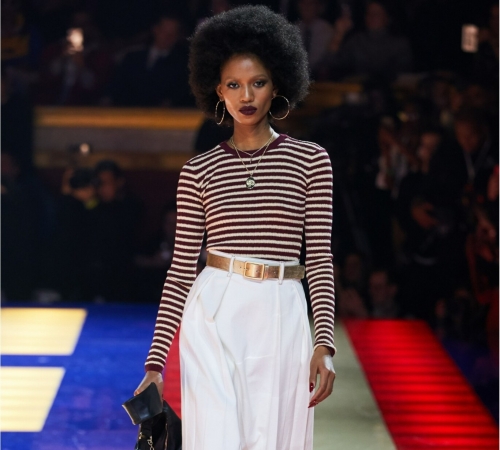 Zendaya, бодипозитив и 70-е на бесшабашном показе Tommy Hilfiger