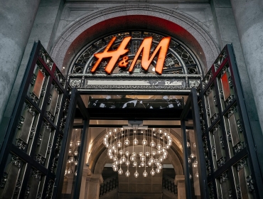 H&M попробует сдавать одежду в аренду. Вот, что об этом думают аналитики