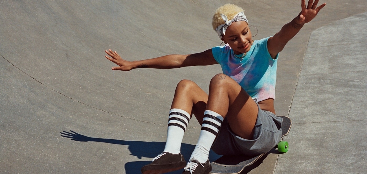H&M представляют кампанию, посвященную темнокожим девушкам-скейтерам