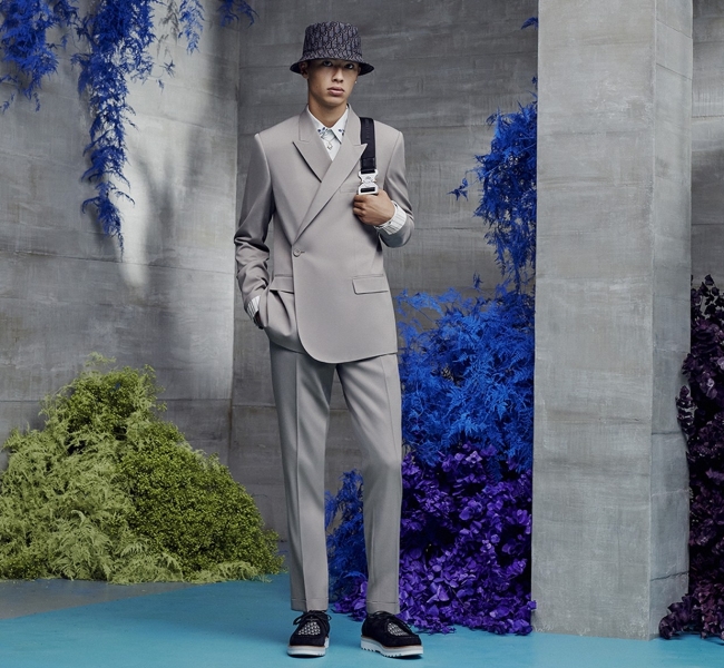 Цветение элегантности: Коллекция мужской одежды Dior Resort 2021