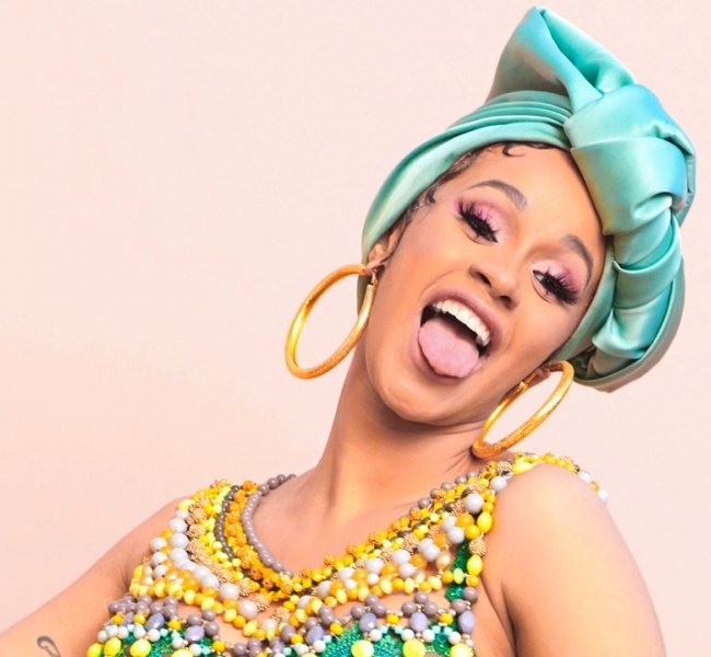 Cardi B стала мультяшным персонажем и покорила Японию