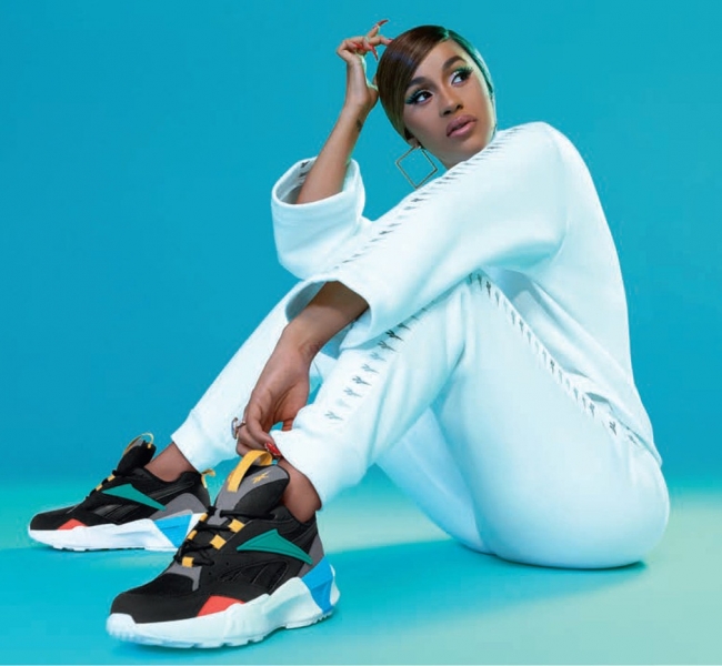 Спортивная малышка: Cardi B снова стала лицом кампании Reebok