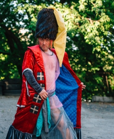 Радужное войско: В Украине сняли фильм о казаках-геях