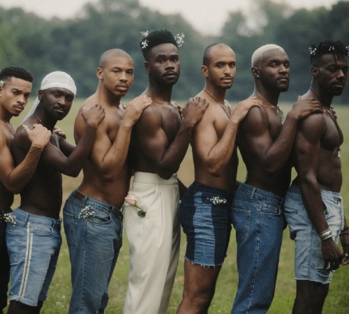 MTV открыли выставку, посвященную темнокожем людям и представителям ЛГБТ. Вот главные работы