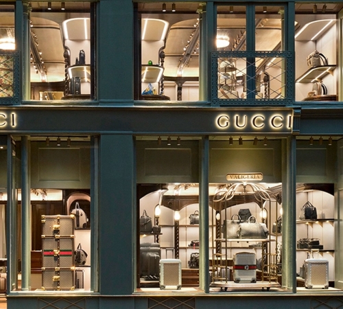 Gucci відкриває перший магазин сумок та валіз в Парижі