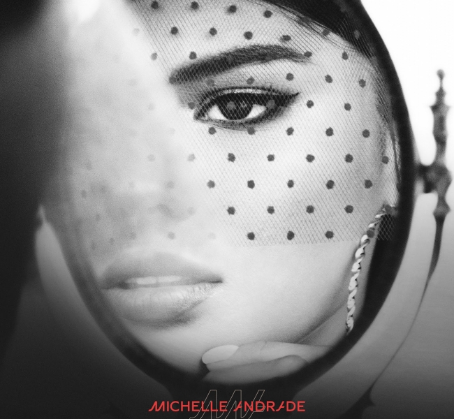 «Не знаю»: Michelle Andrade презентовала первый сингл на украинском языке и станцевала с Франсиско Гомесом