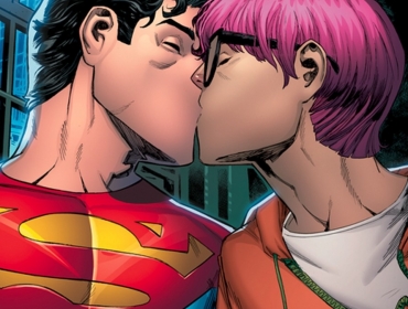 В честь дня «Каминг аута» DC Comics сделали Джона Кента бисексуалом