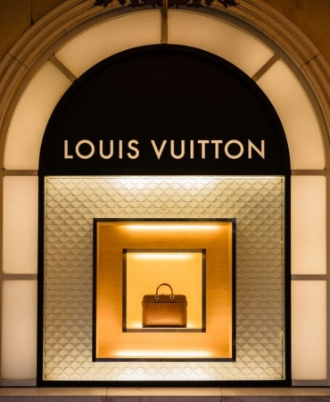 Louis Vuitton назван самым ценным модным брендом в мире