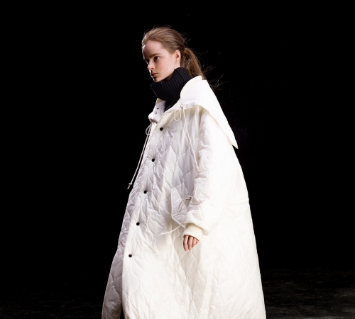 Осень, которую мы заслужили: Yohji Yamamoto представляет суперстильную коллекцию FW19