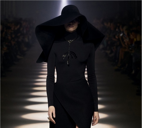 Французское кино и деятели искусств — вдохновение для новой коллекции Givenchy FW20