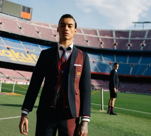 Для чемпионов: Thom Browne и ФК «Barcelona» создали совместную благотворительную капсулу