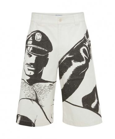 JW Anderson представляет капсулу с гомо-эротическими рисунками Tom of Finland