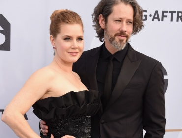 Влюбленные пары на красной дорожке Screen Actors Guild Awards 2019