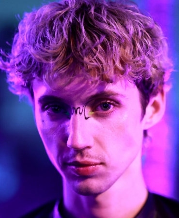Troye Sivan розповідає про свій особистий досвід роботи в серіалі HBO "The Idol"
